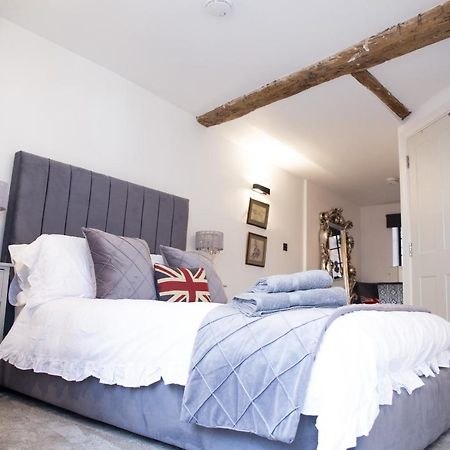 The Penthouse At Mercers Croft Stratford-upon-Avon Exterior photo